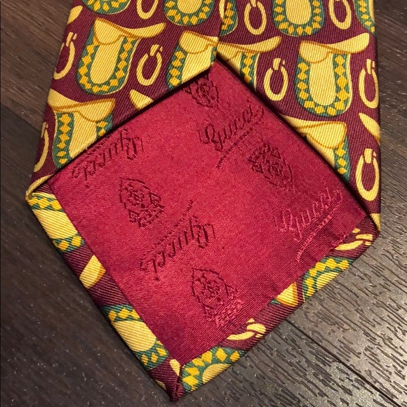 Authentic Gucci Silk Tie - Made in Italy 🇮🇹 - Picture 2 of 4